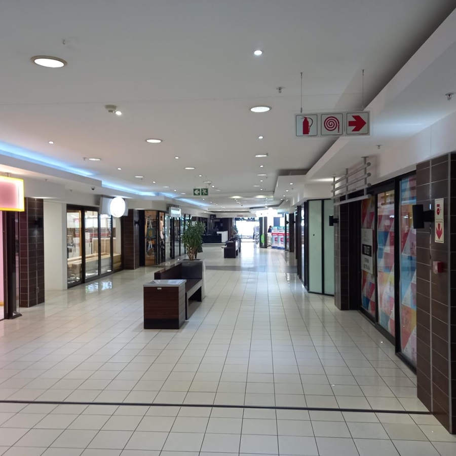 To Let commercial Property for Rent in Rondebosch Western Cape